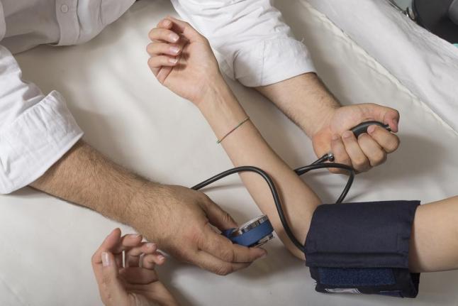 Big swings in blood pressure may indicate heart problems