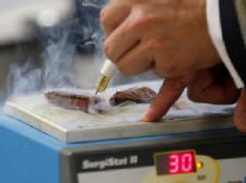 New surgical knife can instantly detect cancer