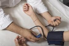 Big swings in blood pressure may indicate heart problems