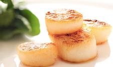 Steal This Recipe� Seared Scallops, Risotto Cake & Spinach | McCormick & Schmick's Seafood Restaurant