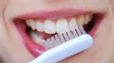 Poor Oral Hygiene Tied to Cancer-Linked Virus