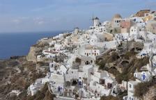 From Pauline Frommer - Santorini to Limit Cruise Visitors