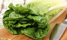 Steal This Recipe� Grilled Romaine Salad with Apple, Smoked Bacon & Gorgonzola Dressing | Taste, LA